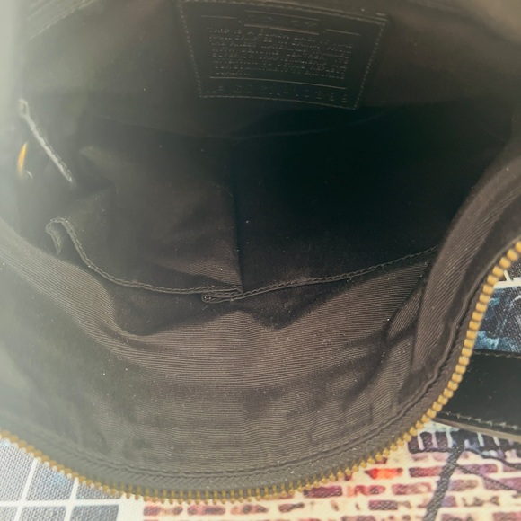 Coach Vintage Chelsea Black Pebbled Leather Shoulder Purse Bag 10399